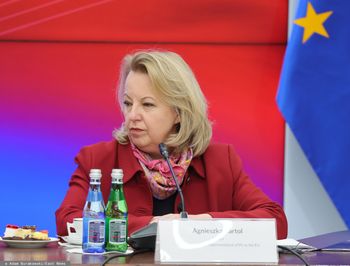 Oto nowa ministra funduszy? Premier ma kandydatkę. "Donald liczy się z jej zdaniem"