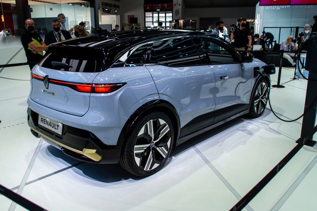 Renault Megane E-Tech (2021)