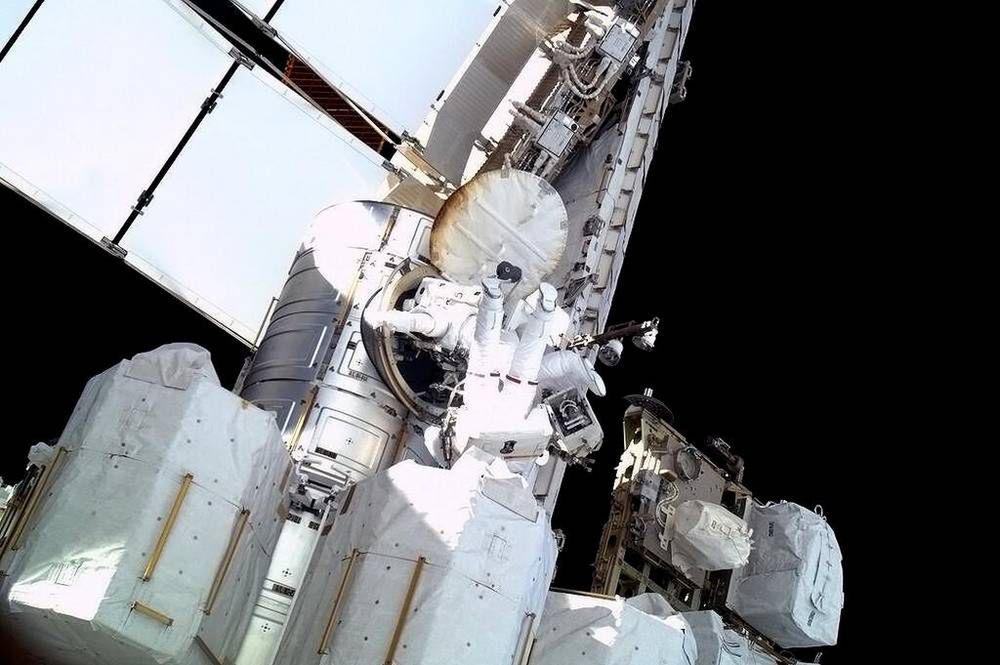 Awaria na orbicie. Od wczoraj astronauci z ISS walczą z wyciekiem amoniaku [Aktualizacja] 2