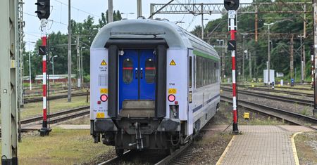 Kolejny sabotaż? Pociągi znów stanęły