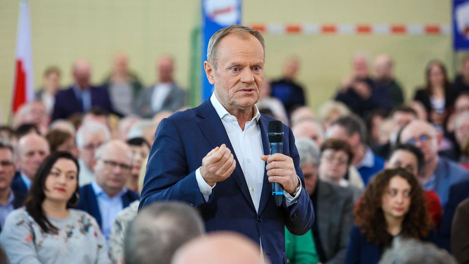 Wyborcze tourne Tuska służy opozycji? Najnowszy sondaż