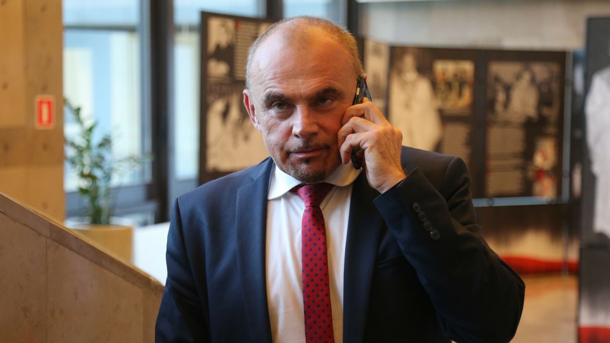 Alfred Bujara, przewodniczący handlowej Solidarności