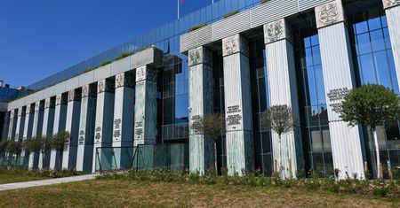 Dwaj sędziowie Sądu Najwyższego odsunięci