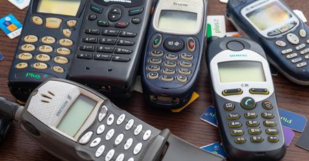 Polacy trzymają masę nieużywanej elektroniki. Oto ile jest warta