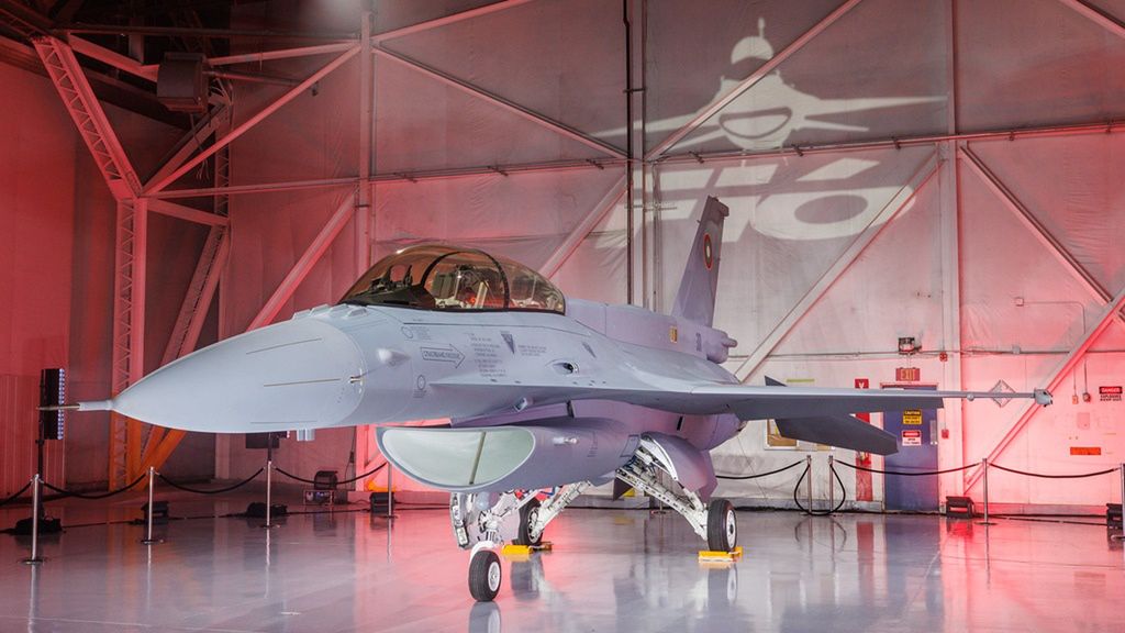 Prezentacja pierwszego bułgarskiego F-16 w fabryce Lockheeda