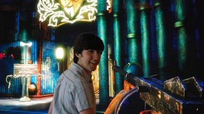 Plazma 142 cale za milion złotych. Są chętni? 1