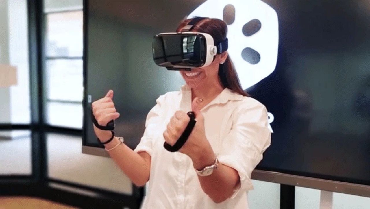 Alternatywa dla kontrolerów VR? KupVR śledzi ruch palców i jest kompatybilny z PC oraz Androidem