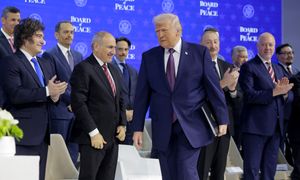 GPW odrabia straty. Orlen i banki liderami wzrostów po deklaracji Trumpa Davos