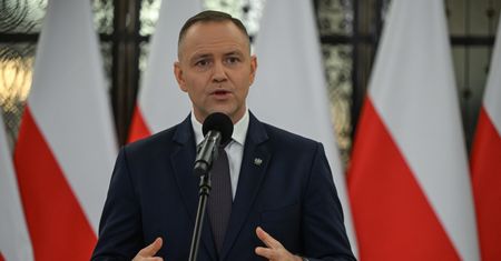Powiedział weto. Są skutki. Przetargi dla służb zostaną unieważnione