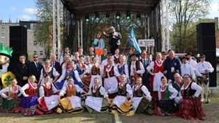 Bytów: Gmina na 680-leciu Bydgoszczy. Kaszubska energia porwała tłum