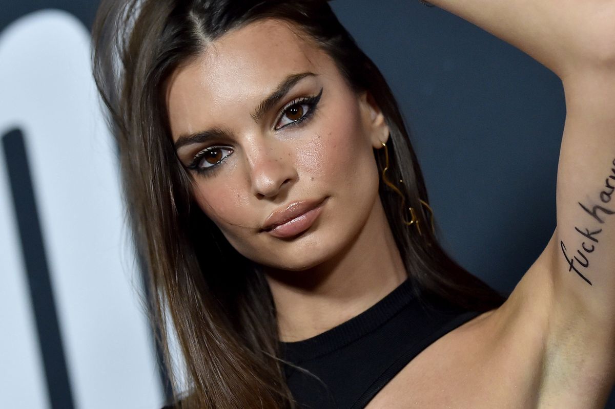 Paparazzi sfotografowali ciężarną Emily Ratajkowski