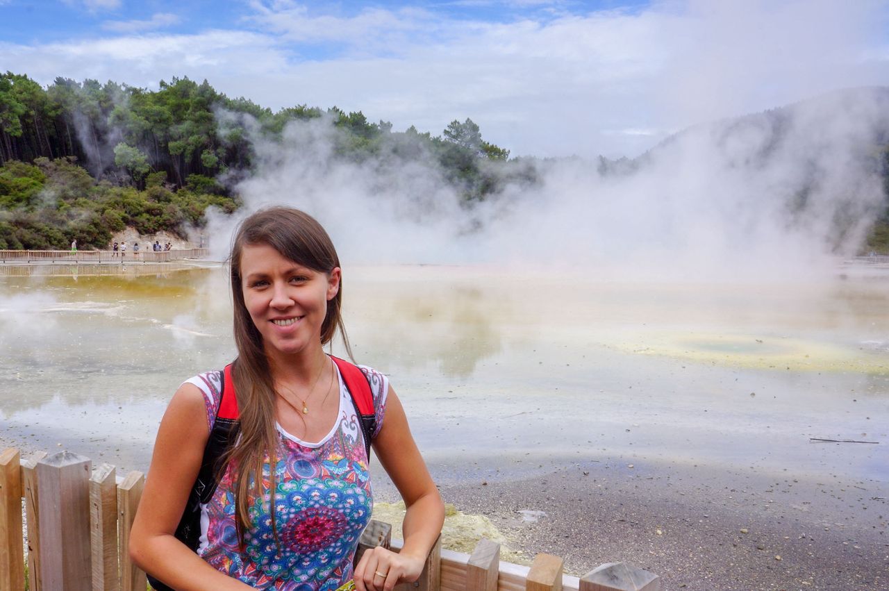 Polka w Katarze. "Kiedy zamknięto meczety, ludzie gromadzili się na modlitwy przed budynkami"