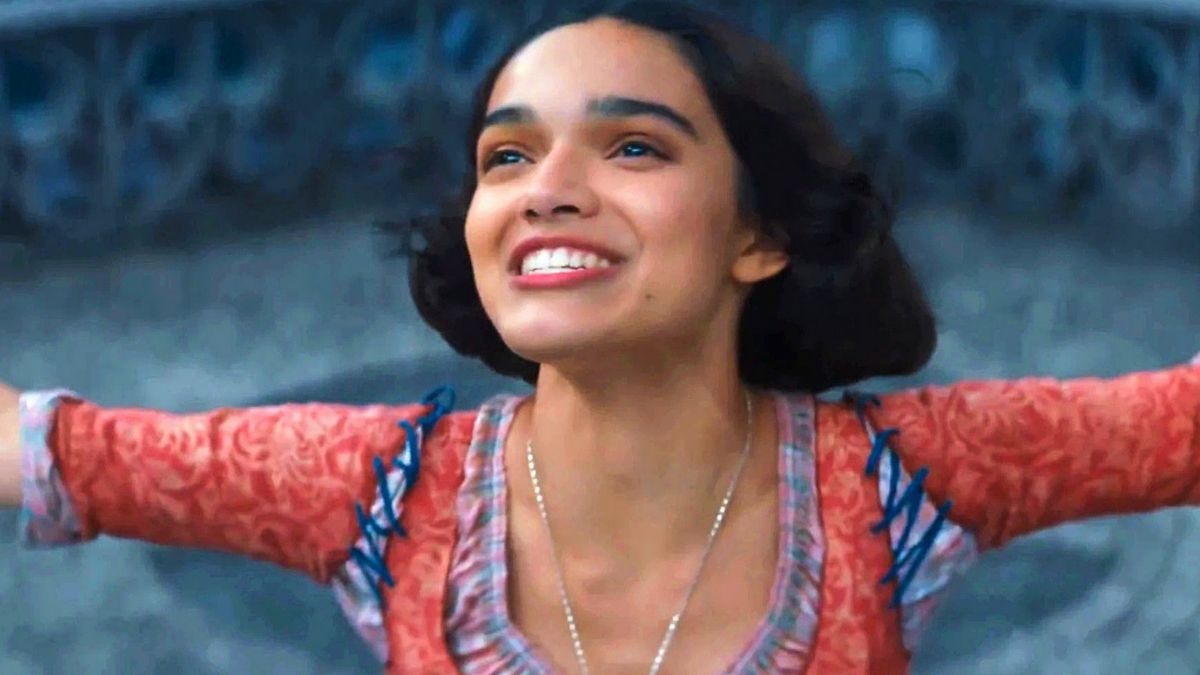 Rachel Zegler w "Śnieżce"