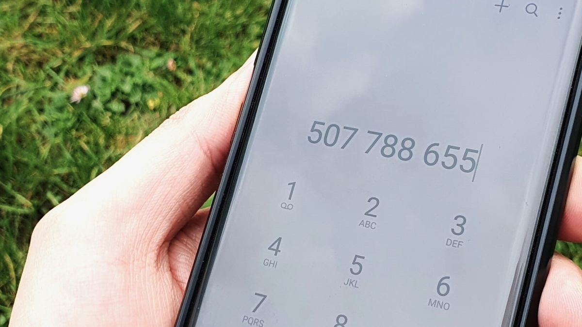 Uwaga na fałszywe SMS-y