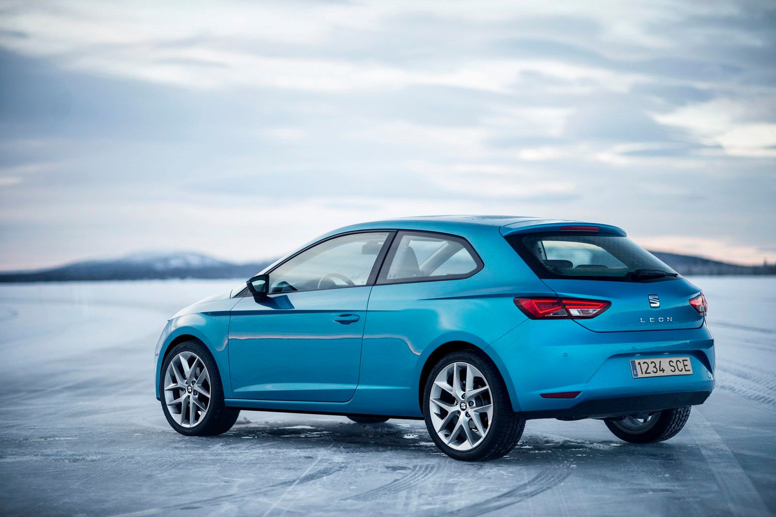 Seat Leon SC na nowych zdjęciach producenta [galeria] 43