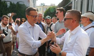 Kto zapłacił za imprezę Morawieckiego? Były premier odpowiada