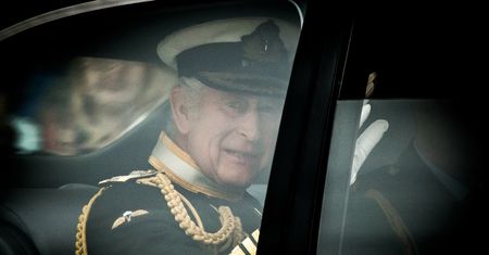 Król Karol III w szpitalu. Przeszedł operację