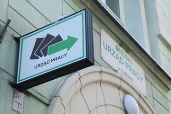 Łódź: Ofert pracy jest coraz mniej, ale czy to jest główny problem łódzkiego rynku pracy?