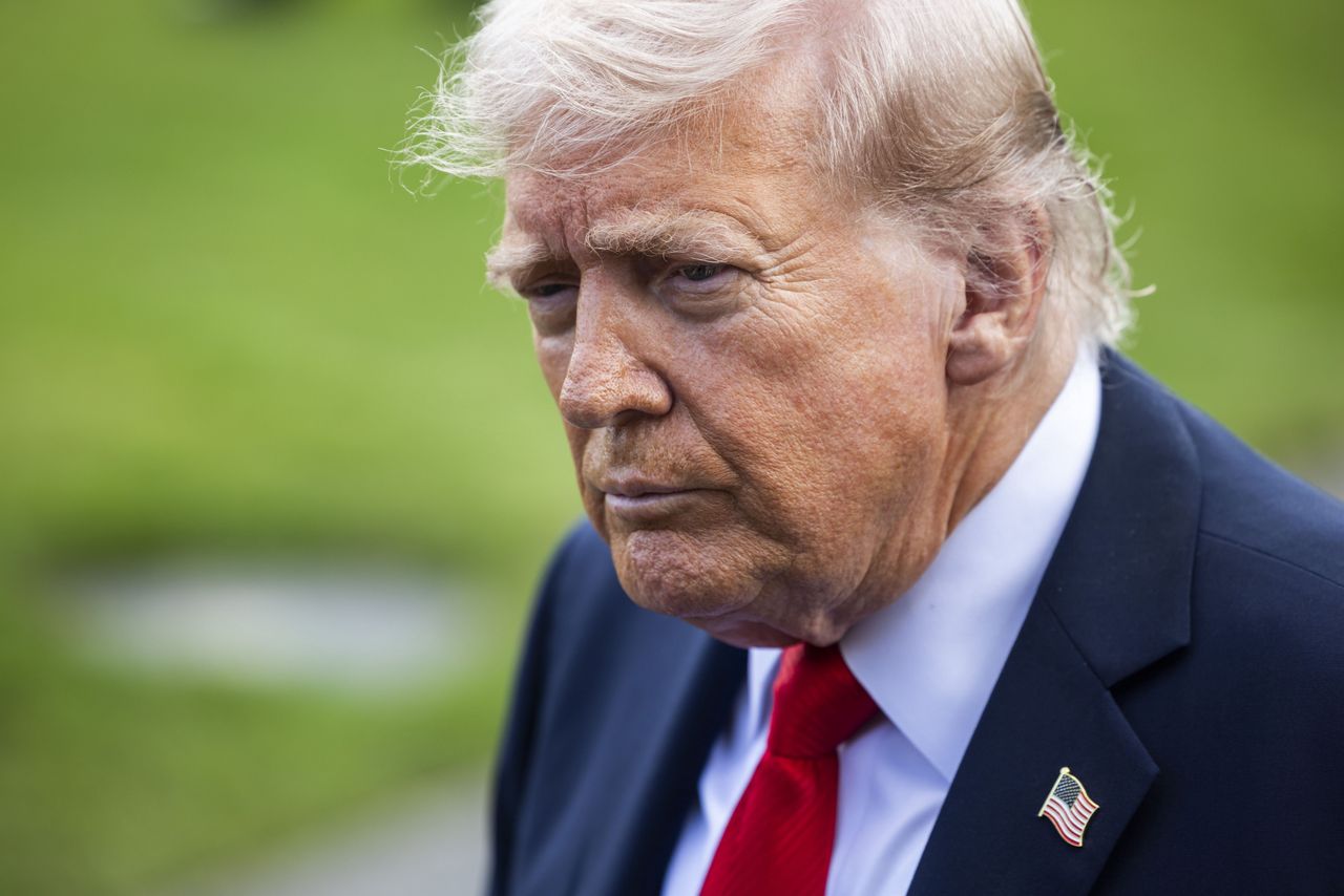 "Jest w wielkich kłopotach". Trump chce wysłać Gwardię Narodową