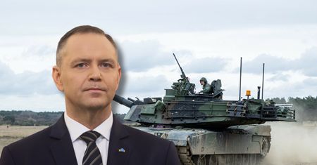 Weto do SAFE pogorszy reputację Nawrockiego? Polacy zabrali głos
