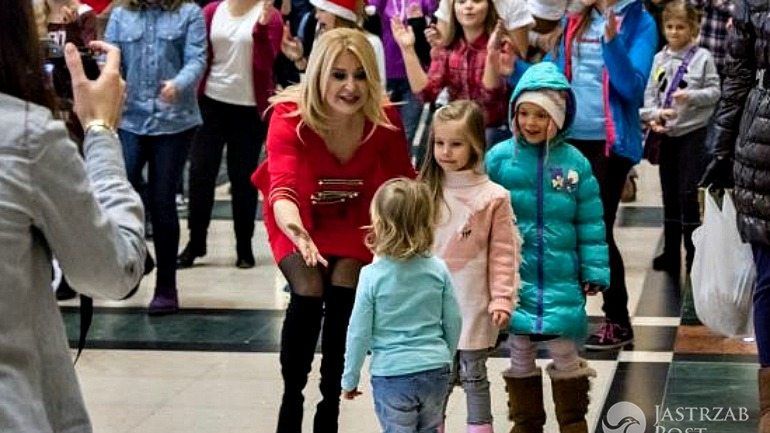 Flashmob Majki Jeżowskiej