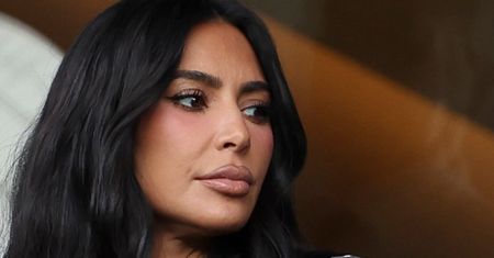 Napadli na Kim Kardashian, teraz staną przed sądem. Tak przebiegł atak