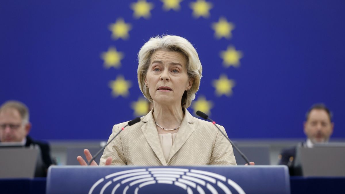 Archiwum zagraniczne East News 2024-01
European Commission President Ursula von der Leyen delivers her speech at European Parliament Wednesday, Jan. 17, 2024 in Strasbourg, eastern France. Members of the parliament will discuss the results of the Dec. 14-15 summit, outline their expectations for the Feb.1, 2024 special European Council and assess the situation in Hungary and frozen EU funds. (AP Photo/Jean-Francois Badias)
Jean-Francois Badias
