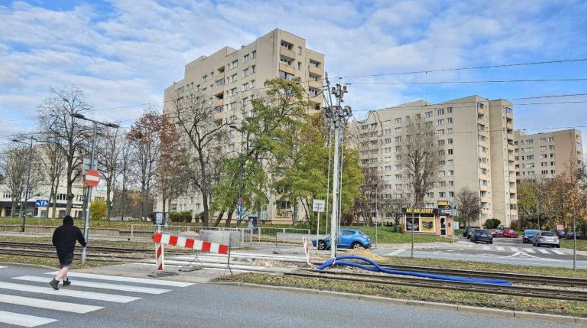 Warszawa: Remont skrzyżowania na Bemowie. Zmiany w ruchu i brak tramwajów