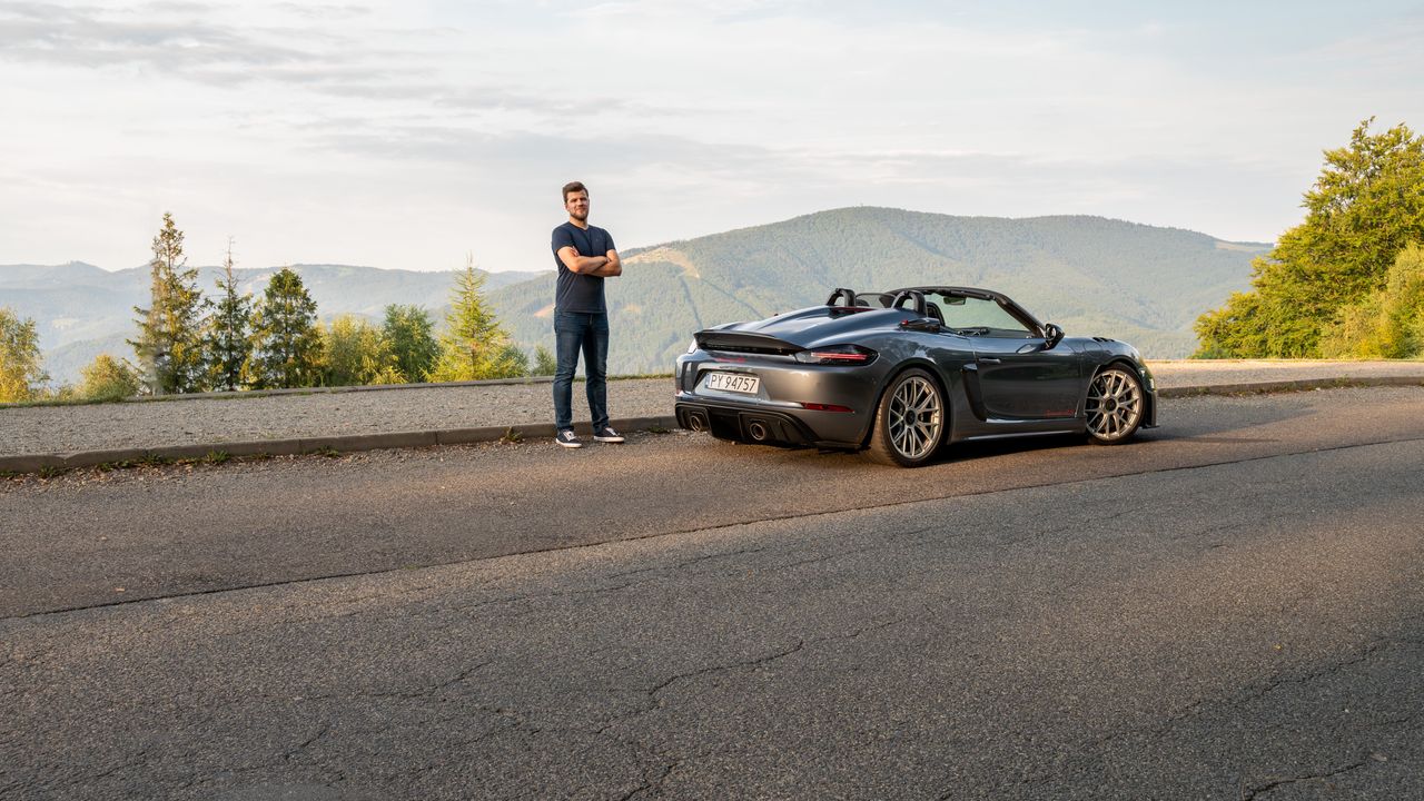 Test: Porsche 718 Spyder RS - ostatni gasi światło