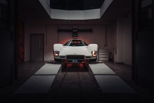 McLaren M6GT odtworzony po latach. To od niego zaczęła się drogowa historia marki