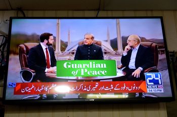 USA i Iran negocjują warunki pokoju. Pierwsze informacje zza kulis