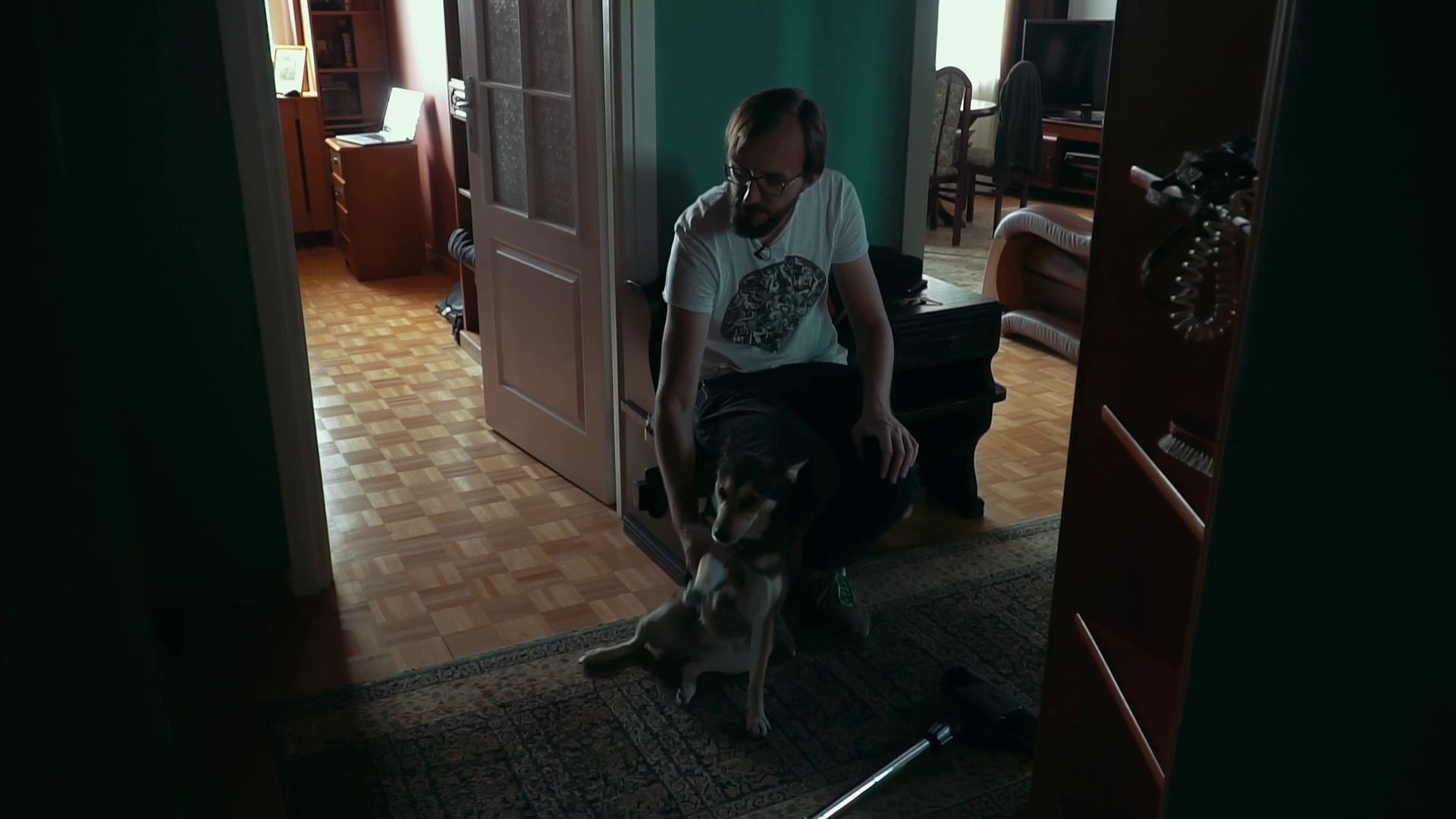 "Wszystko z nami w porządku" - rozmawiałem z reżyserem dokumentu o niezależnym gamedevie 4