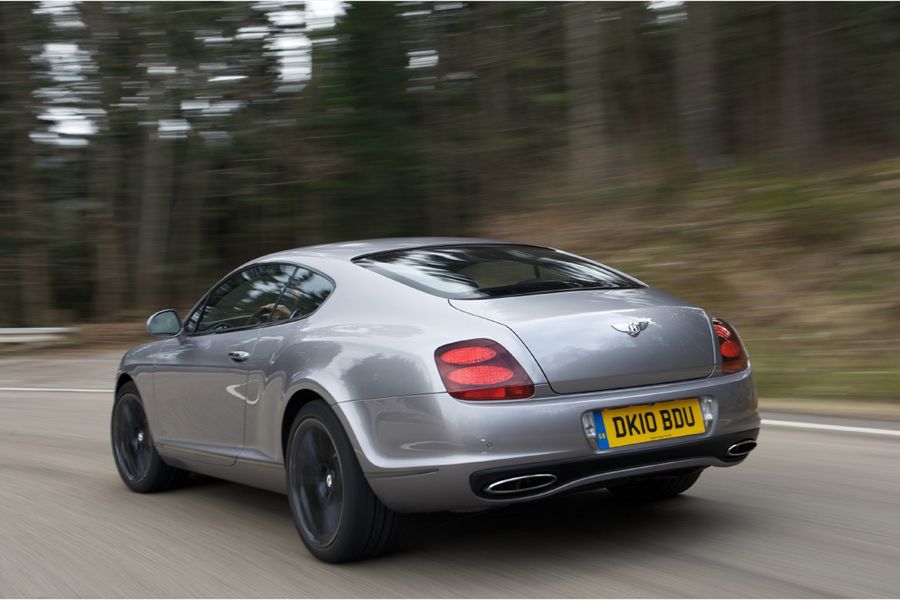 Bentley Continental Supersports (źródło: Auto Motor und Sport)