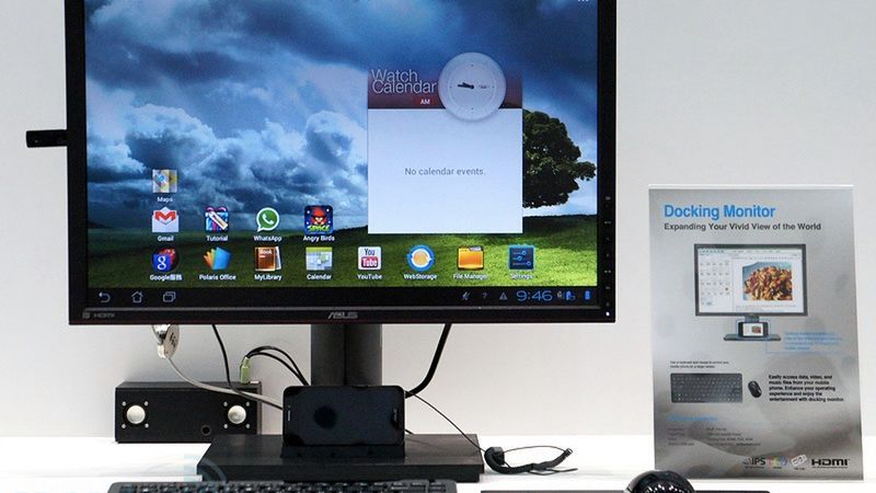 Padfone zyskuje kolejne akcesorium - monitor dokujący [wideo] 1