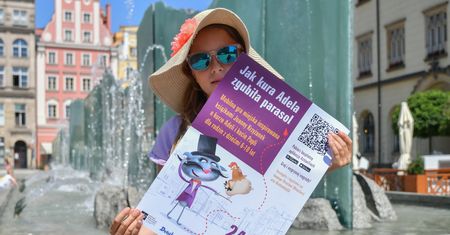 Wrocław. Czas na święto miasta. Zaproszenie do gry "Jak kura Adela zagubiła parasol"