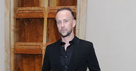 Nie wolno mu mówić o religii!