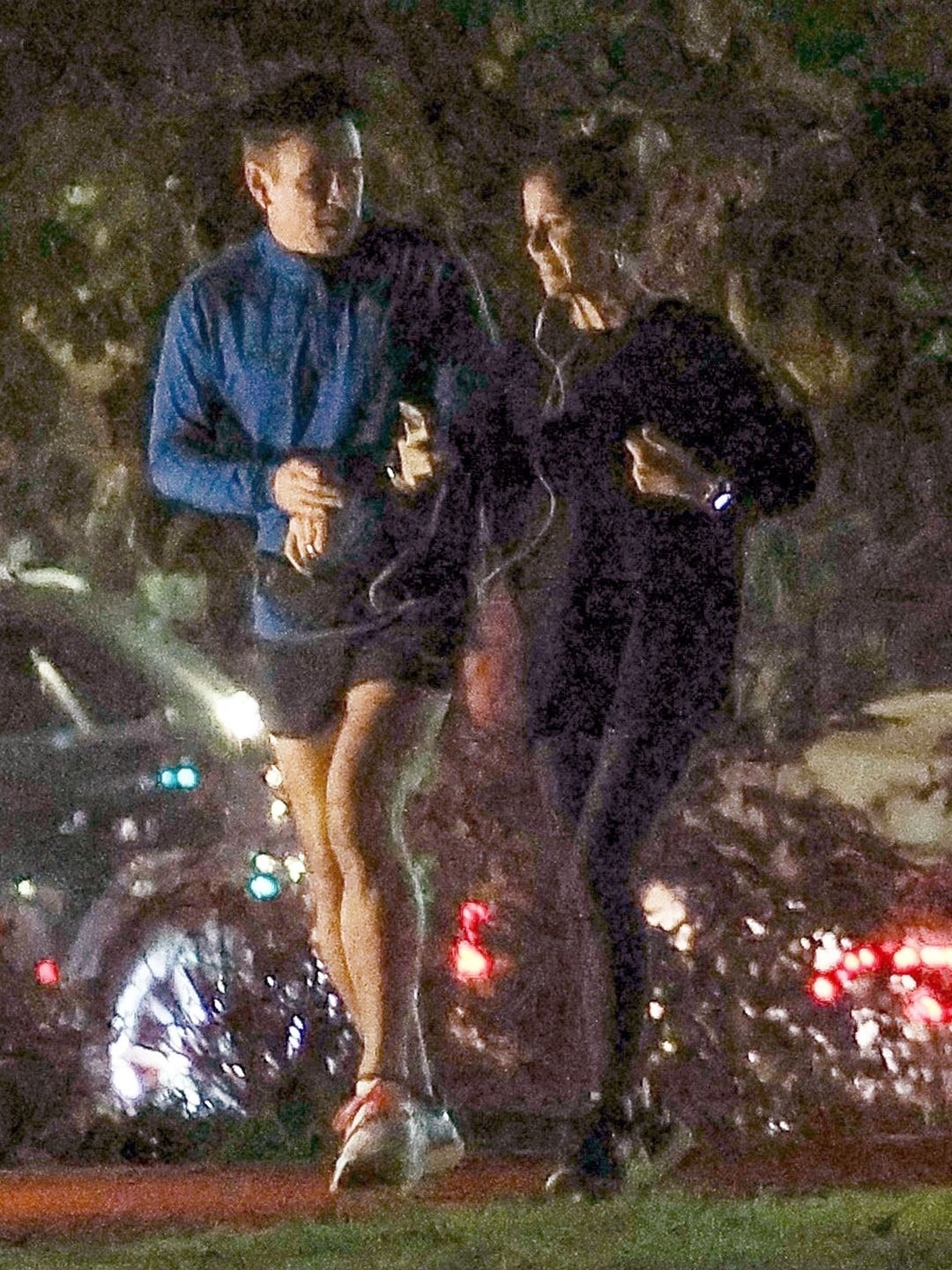 Colin Farrell sfotografowany z kobietą