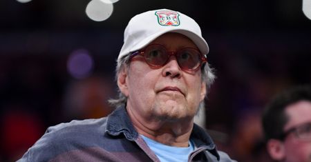 Chevy Chase z podbitym okiem. Fani się niepokoją