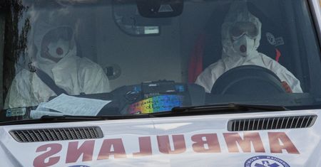 Koronawirus w Polsce. Czerwone i żółte strefy. Nowe zasady wejdą w życie od soboty