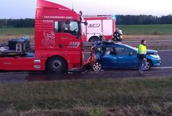 Karambol na S3. 10 osób rannych, w tym dzieci