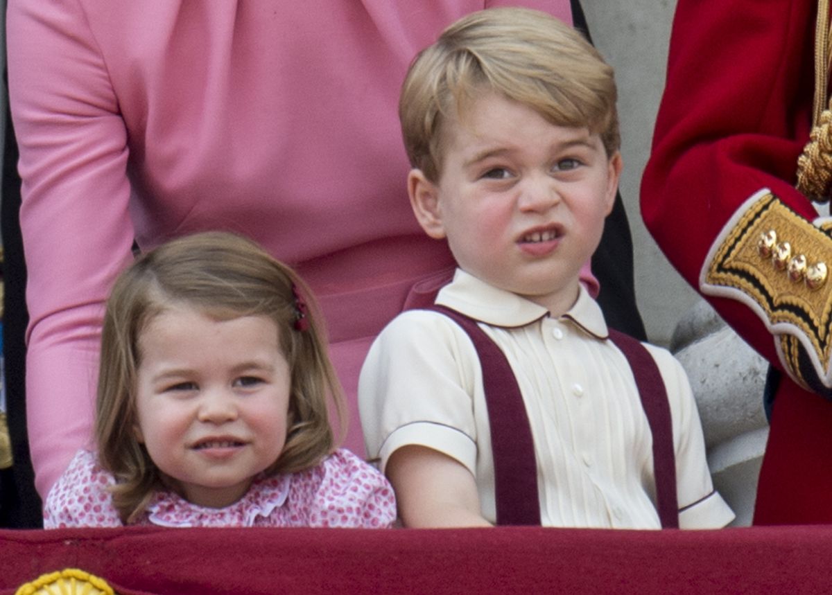Książę George  i księżniczka Charlotte 