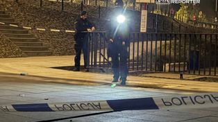 Warszawa: Mężczyzna spadł z Mostu Poniatowskiego na Bulwary Wiślane