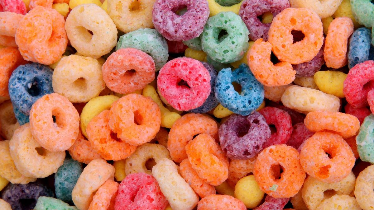 W sklepach mamy duży wybór żywności przetworzonej