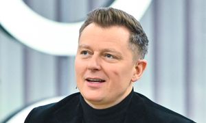 Tabloid ujawnia SZCZEGÓŁY ŚLUBU Rafała Brzozowskiego! Przed pierwszym tańcem odbędzie się MINUTA CISZY