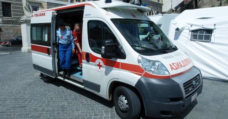 Włochy: dziecko zmarło z powodu przegrzania organizmu
