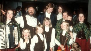 Rodzinny mit i jego pęknięcia. Mroczna historia Kelly Family