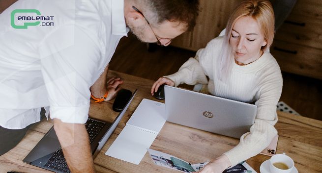 Emblemat.Com zajmuje się obsługą kreatywną trzech lokalnych centrów handlowych