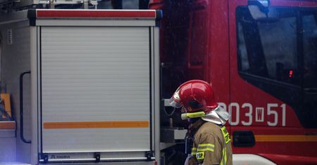 Ewakuacja trzech tysięcy osób. Pożar w centrum handlowym w Krakowie