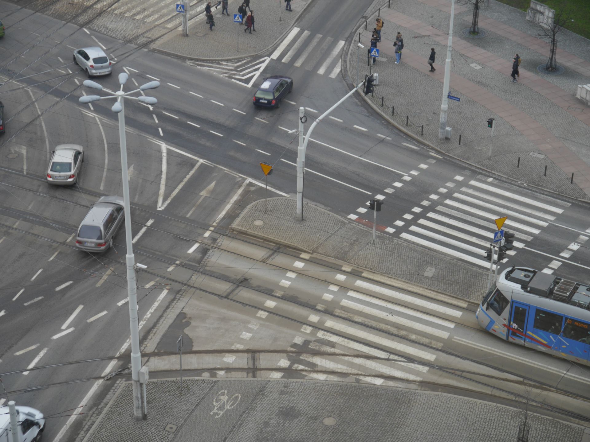 Nowy bezlusterkowiec do 2000 zł - na które aparaty warto zwrócić uwagę? 61