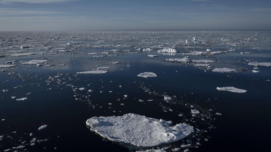 Turkish scientists completed National Arctic Research Expedition
NORWAY- JULY 17: An aerial view of glaciers near Svalbard Islands, in the Arctic Ocean in Norway on July 17, 2022. The scientists have returned to Istanbul after the 22-day expedition. A team of 9 scientists, who sailed in the Barents Sea with the 42-meter research vessel called Polar eXplorer, completed a scientific research for 14 different projects at 24 different sampling points on their route in the Arctic Ocean. Data were collected for the projects such as zooplankton and phytoplankton sampling, determination of pollutants in the sea, monitoring of seawater physical parameters, atmospheric pollution observations in the marine area on subjects including microplastics, meteorological observations, environmental effects of shipping trade routes, observing sea ice and tracking marine mammals. Sebnem Coskun / Anadolu Agency/ABACAPRESS.COM 
Dostawca: PAP/Abaca
AA/ABACA
2022, Arctic Ocean, Arctic Ocean Research Expedition, July, National Arctic, Norway, Turkish scientists